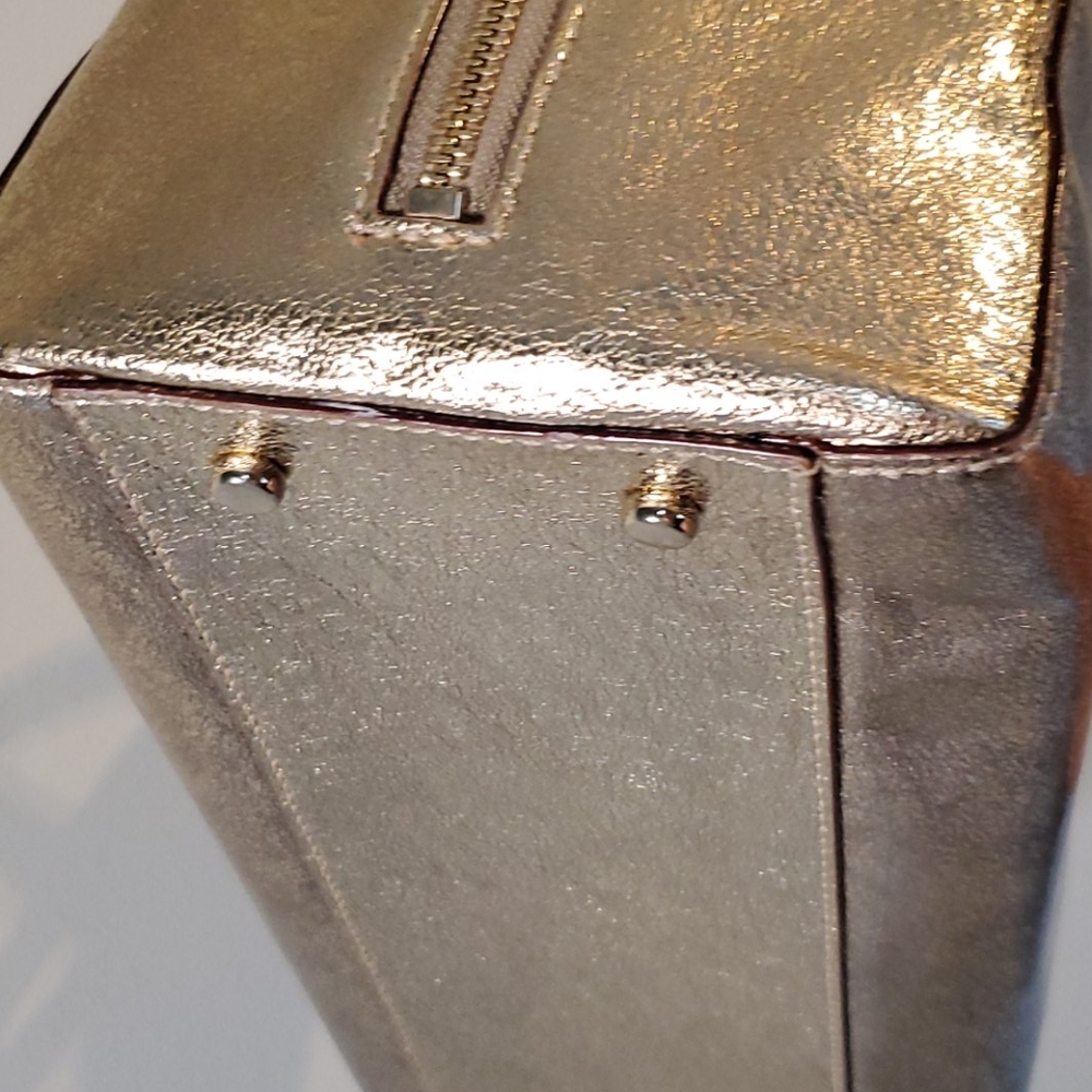Kat Spade Purse - Picture 3 of 9
